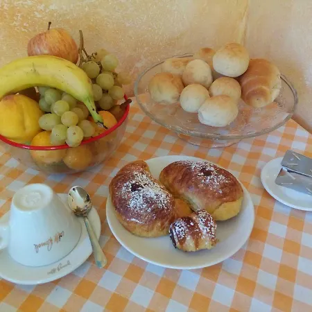 Ca Dei Fre Bed and Breakfast *